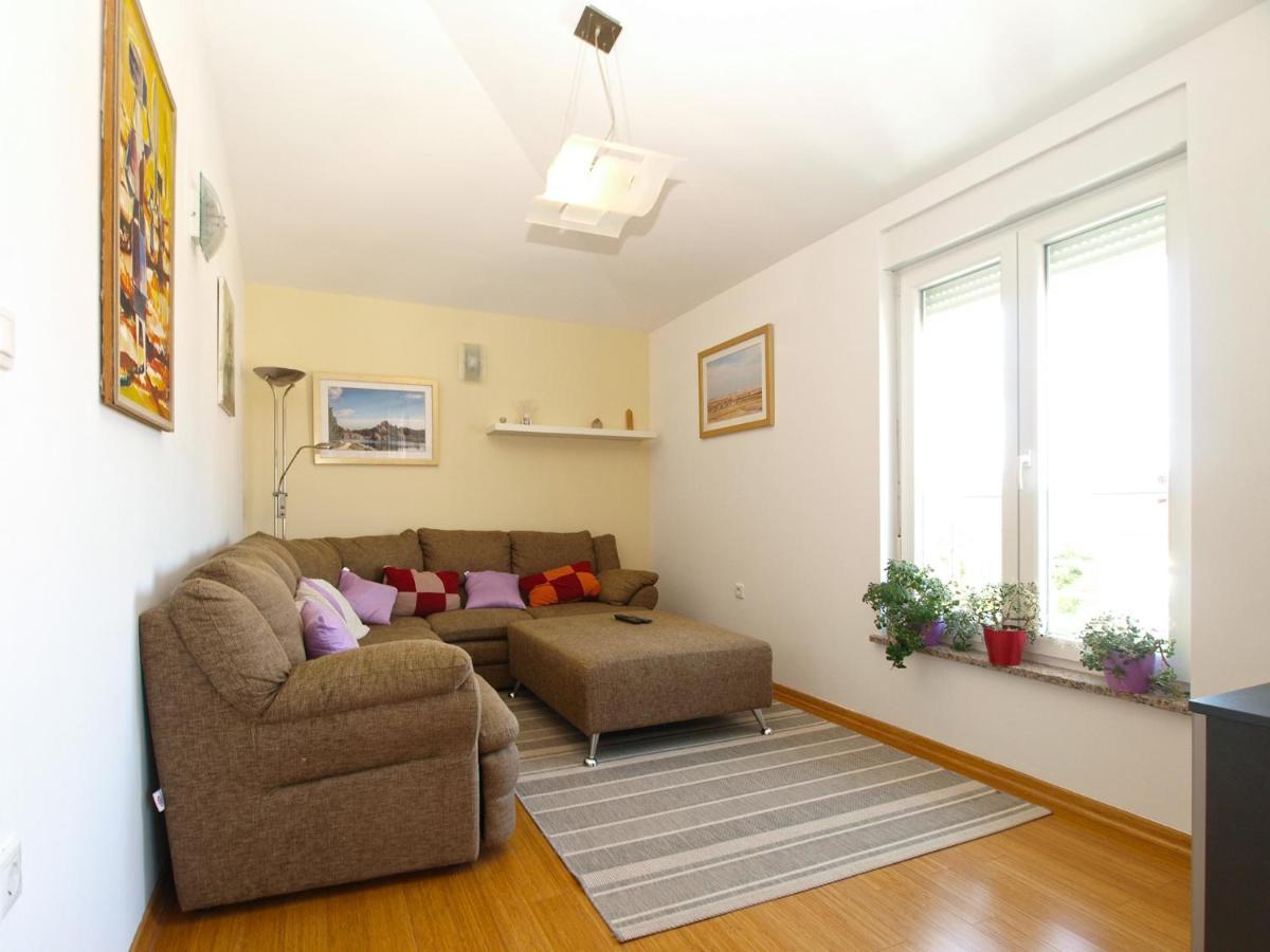 Apartments Majda 1932 Fažana Extérieur photo