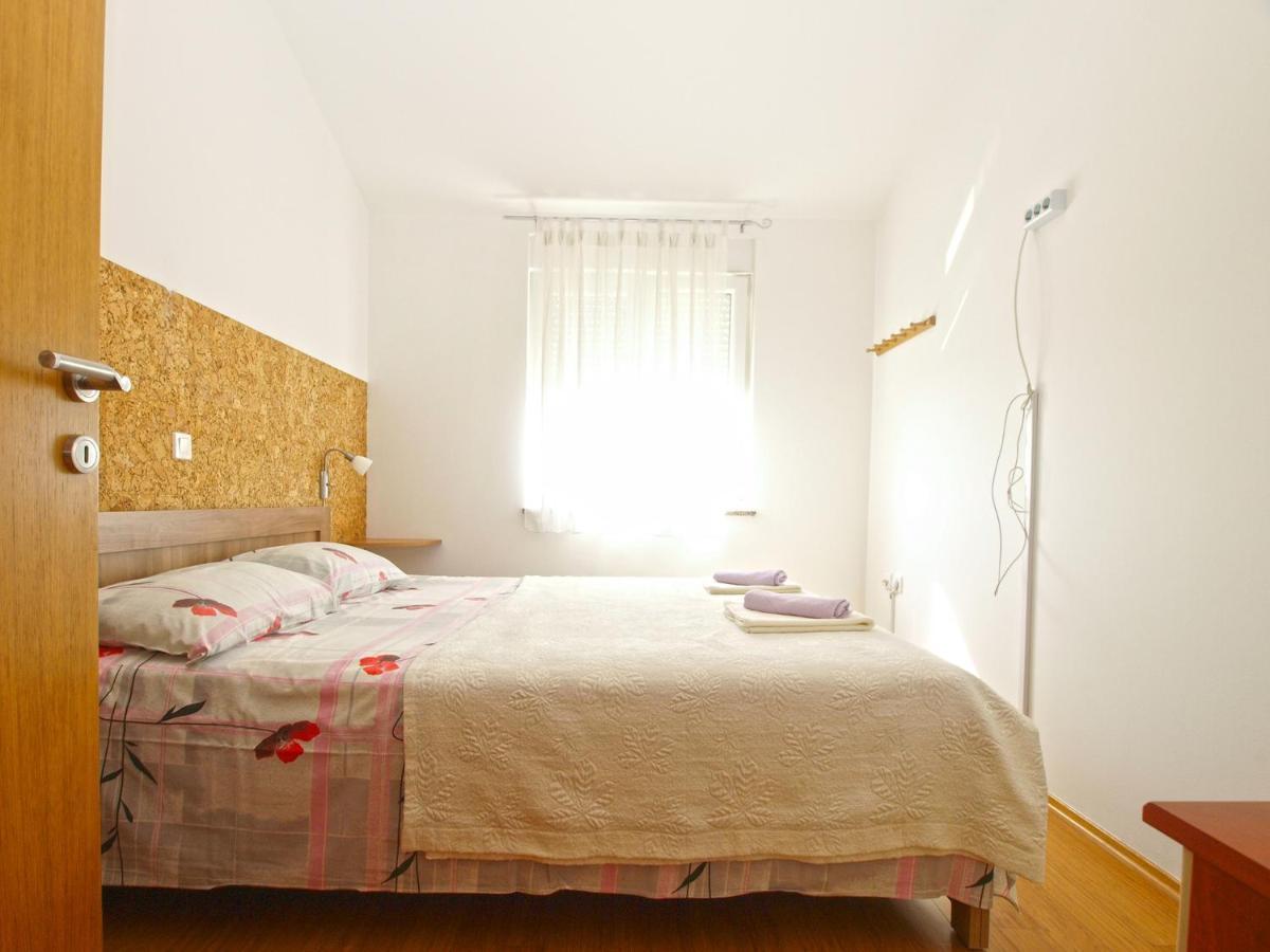 Apartments Majda 1932 Fažana Extérieur photo