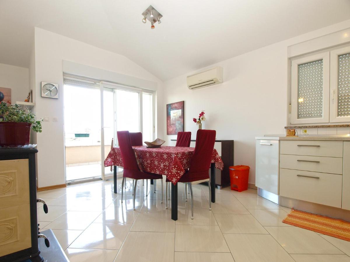 Apartments Majda 1932 Fažana Extérieur photo