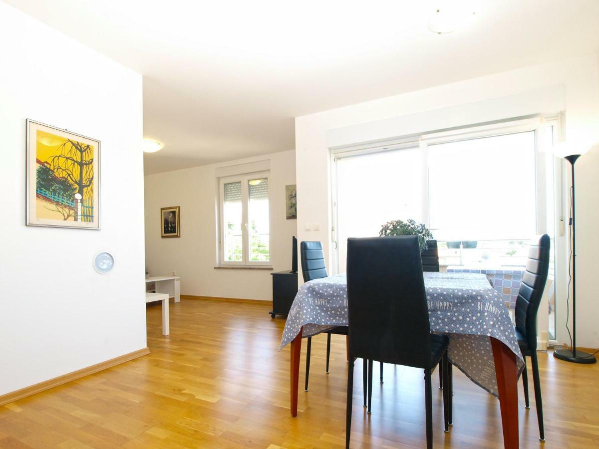 Apartments Majda 1932 Fažana Extérieur photo