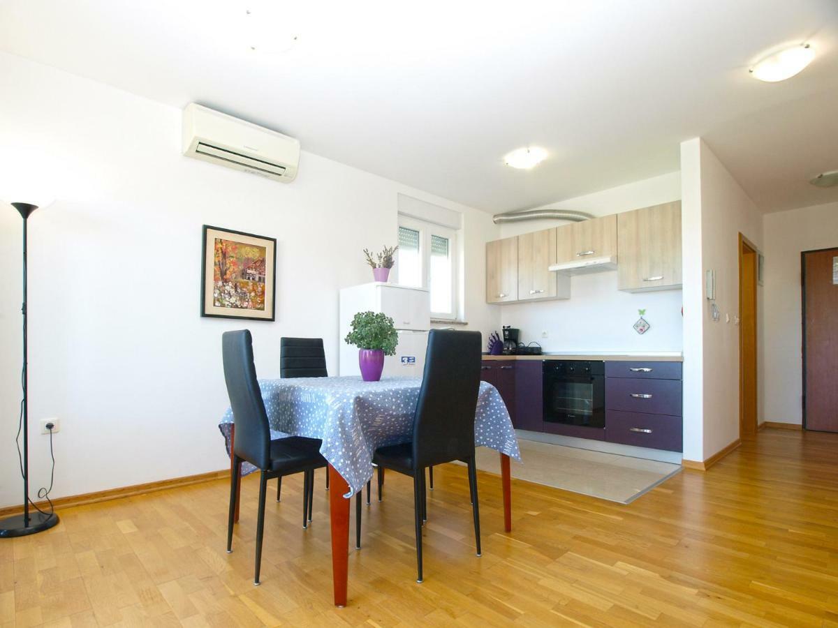 Apartments Majda 1932 Fažana Extérieur photo