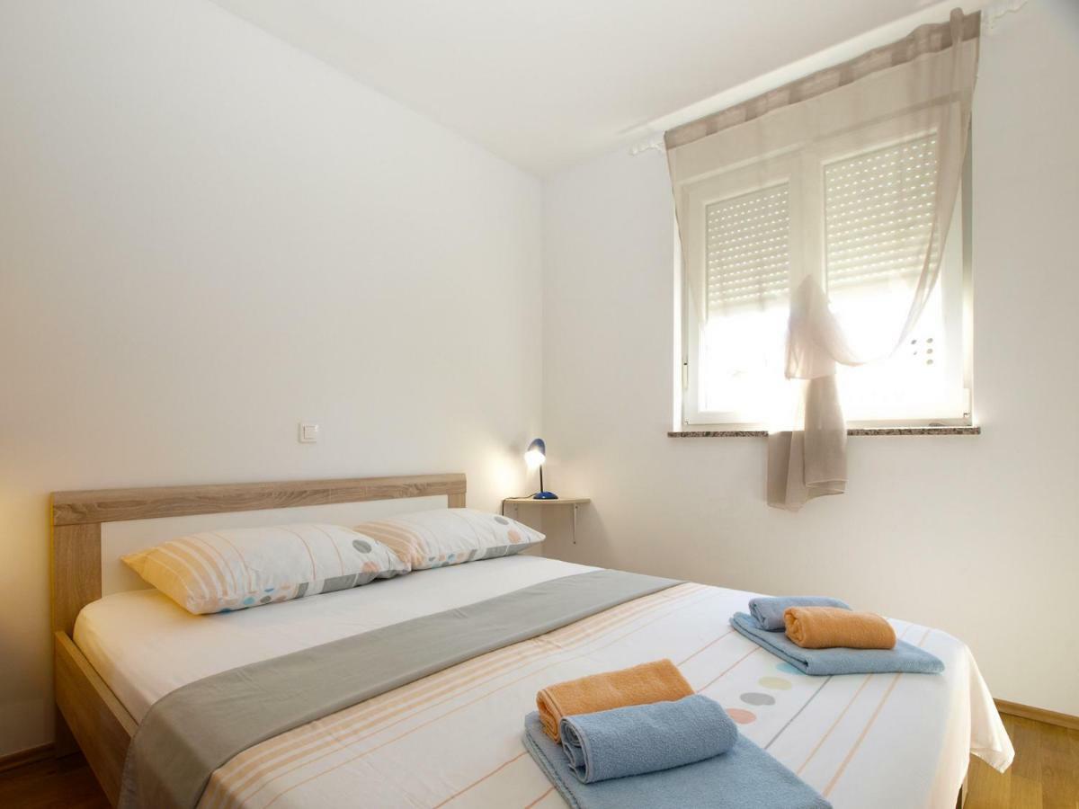 Apartments Majda 1932 Fažana Extérieur photo