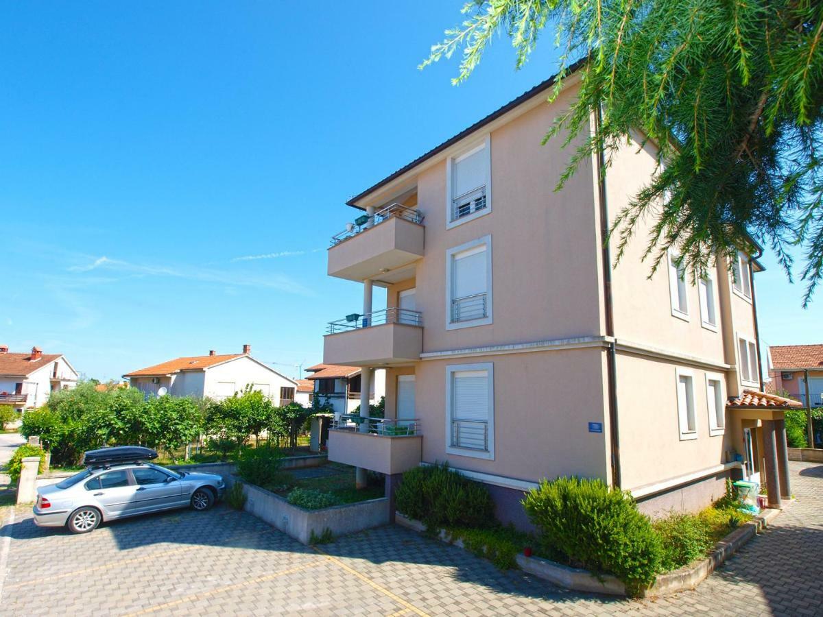 Apartments Majda 1932 Fažana Extérieur photo